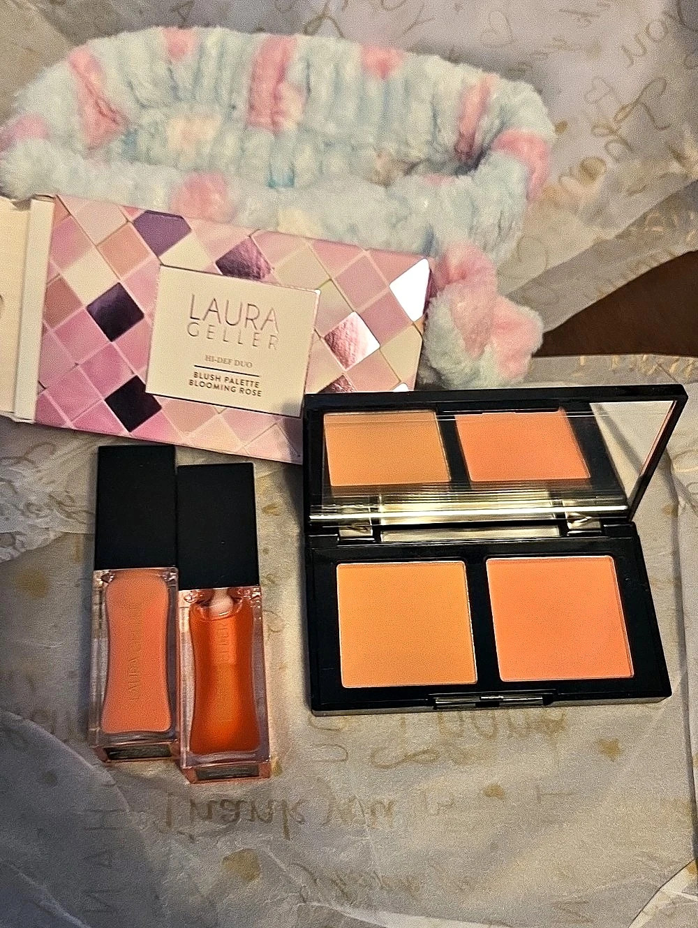 Laura Geller Hi-Def Duo Blush Palette Blooming Rose Blush Palette 2 Lip Oils